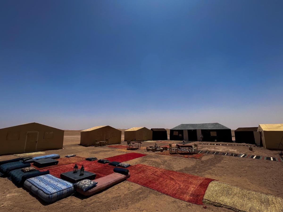 Bivouac Les Nomades & Foum Zguid To Chegaga Tours Ξενοδοχείο Εξωτερικό φωτογραφία