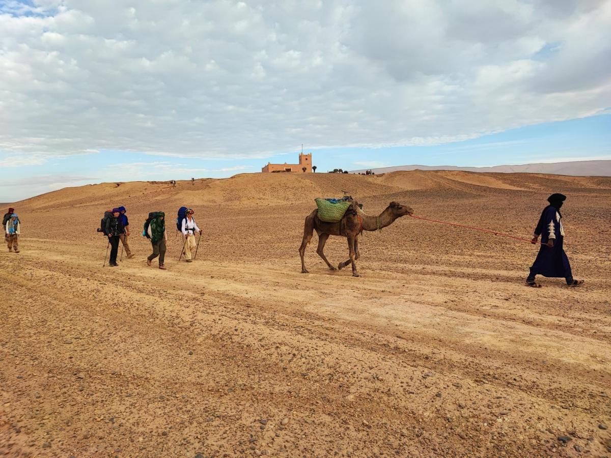 Bivouac Les Nomades & Foum Zguid To Chegaga Tours Ξενοδοχείο Εξωτερικό φωτογραφία