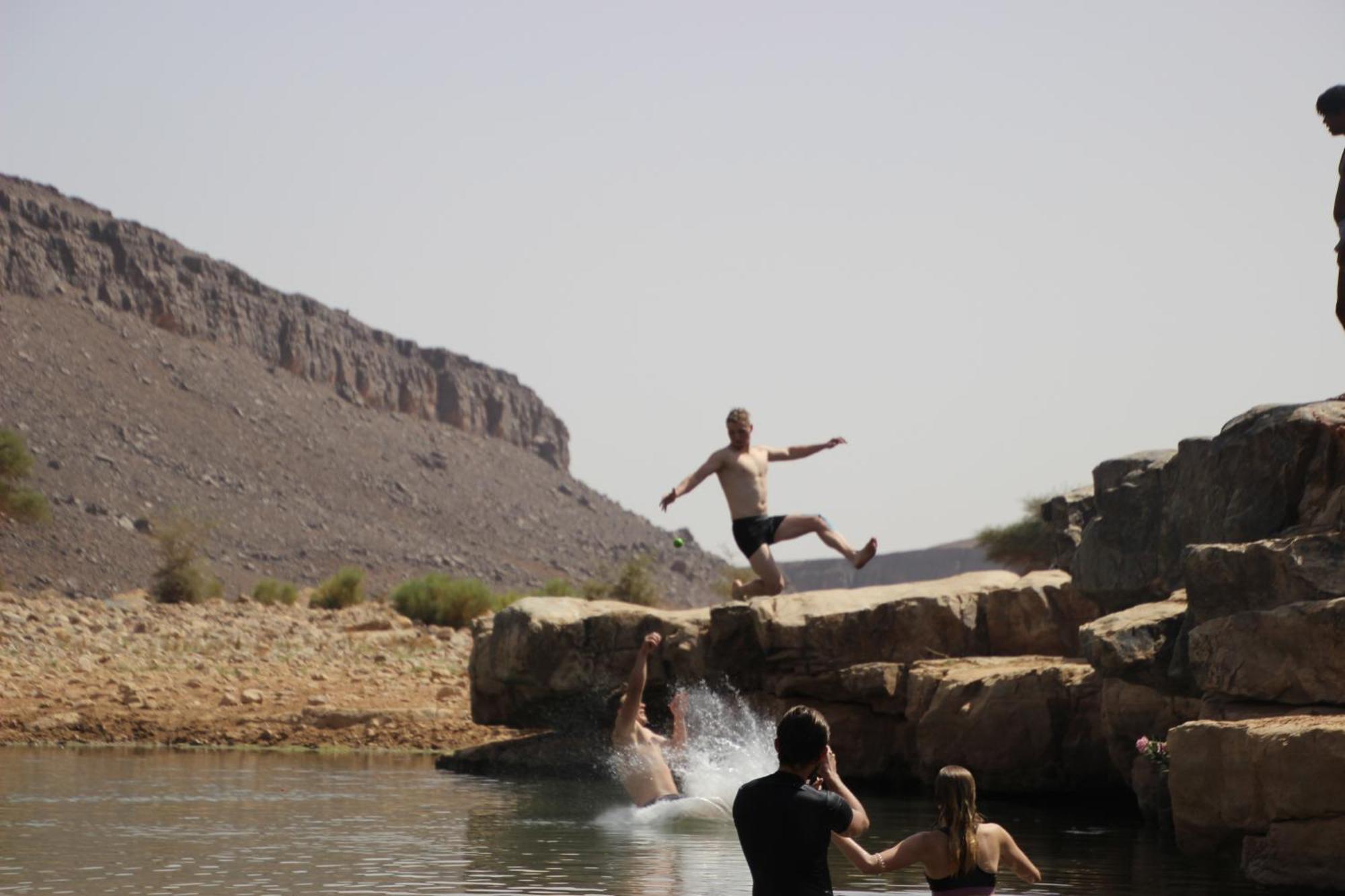 Bivouac Les Nomades & Foum Zguid To Chegaga Tours Ξενοδοχείο Εξωτερικό φωτογραφία