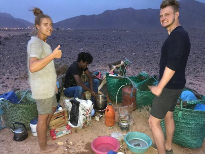 Bivouac Les Nomades & Foum Zguid To Chegaga Tours Ξενοδοχείο Εξωτερικό φωτογραφία
